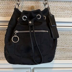 Coach Poppy Black Drawstring Bucket Bag EUC